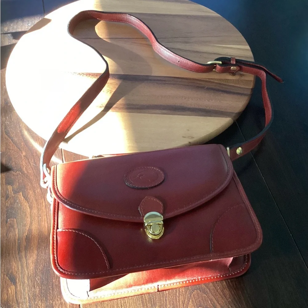 RED GOOSE Crossbody Bag Red Leather EUC - Picture 5 of 15